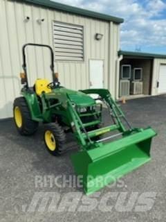 John Deere 3025E Kompaktní traktory