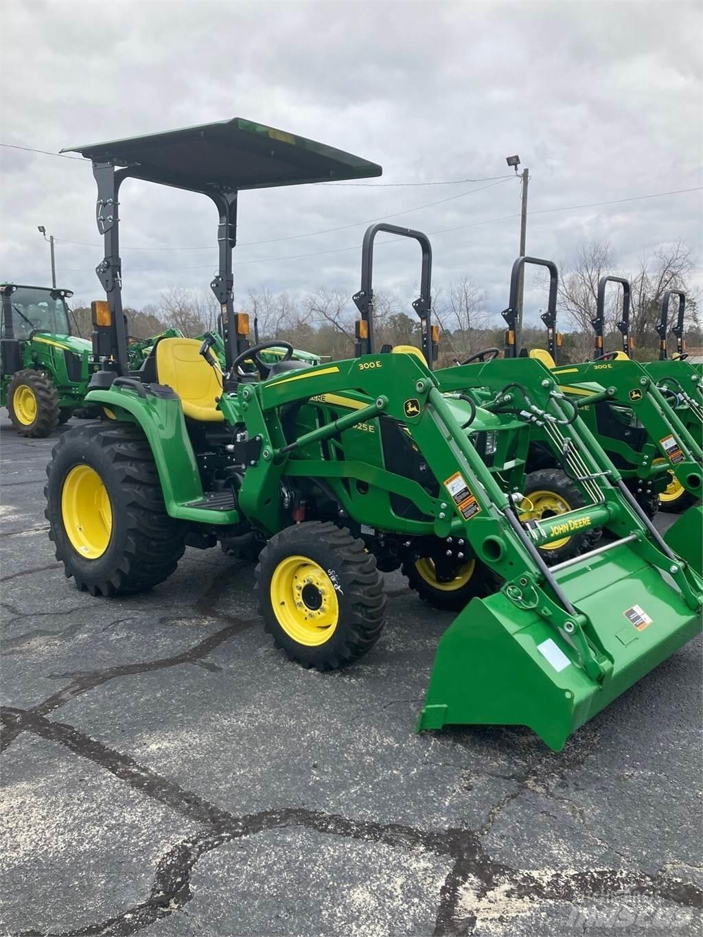 John Deere 3025E Kompaktní traktory