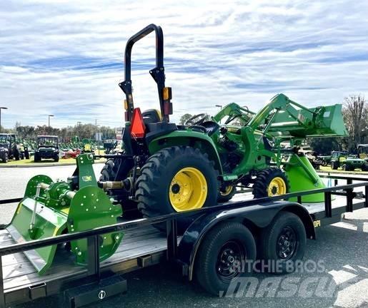 John Deere 3025E Kompaktní traktory