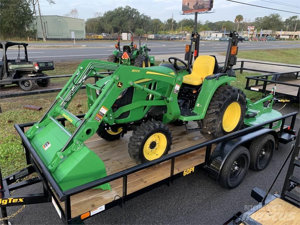 John Deere 3032E Kompaktní traktory