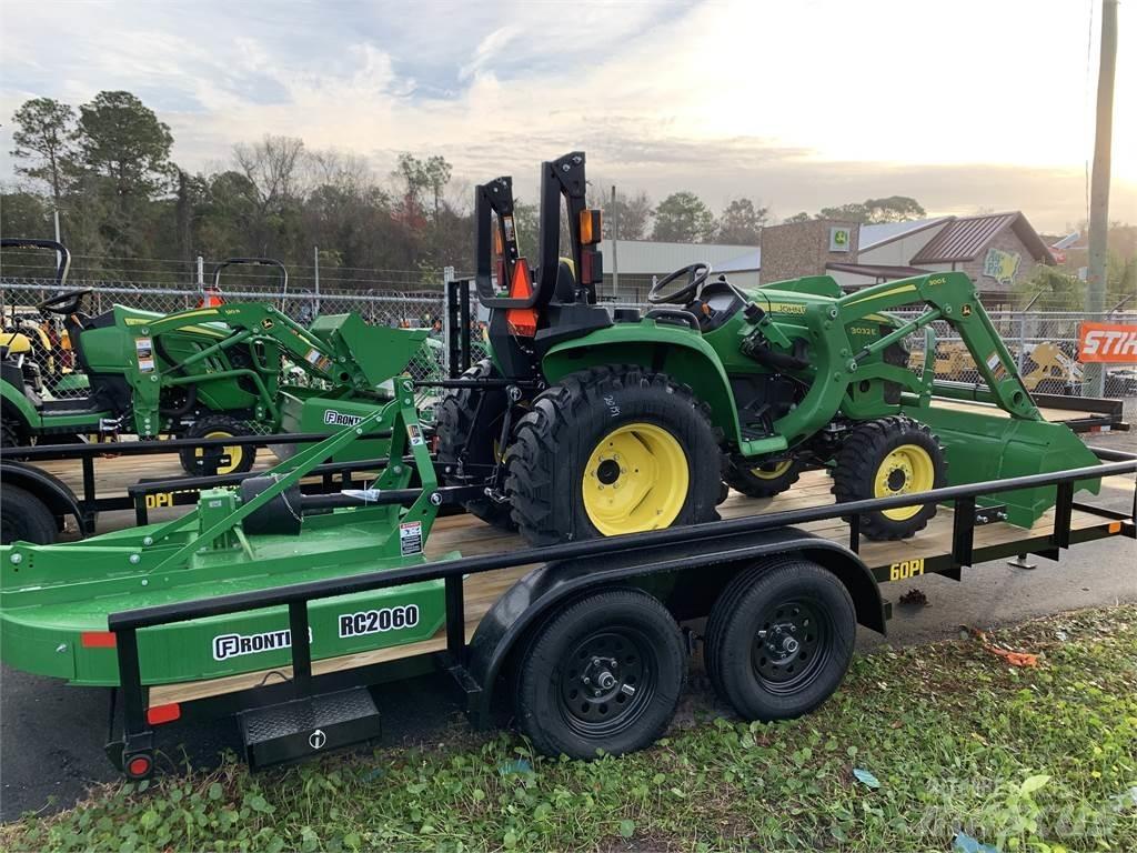 John Deere 3032E Kompaktní traktory