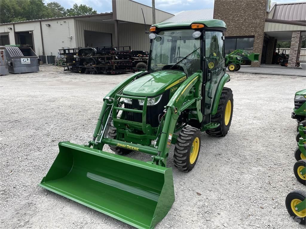 John Deere 3033R Kompaktní traktory