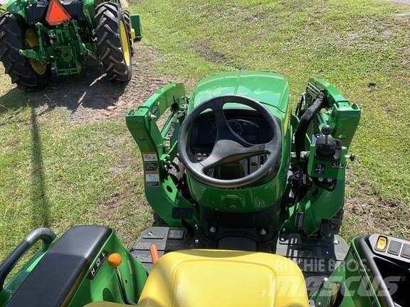 John Deere 3038E Kompaktní traktory