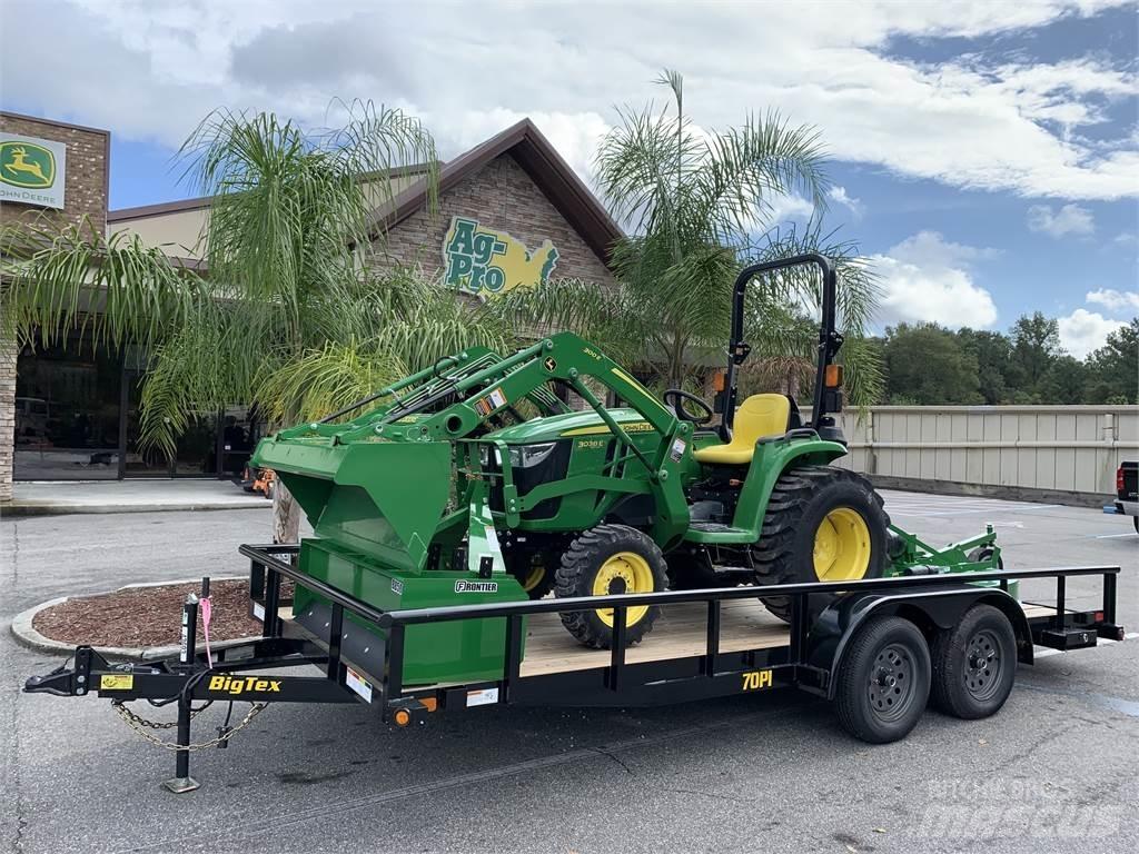 John Deere 3038E Kompaktní traktory