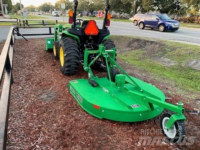 John Deere 3038E Kompaktní traktory