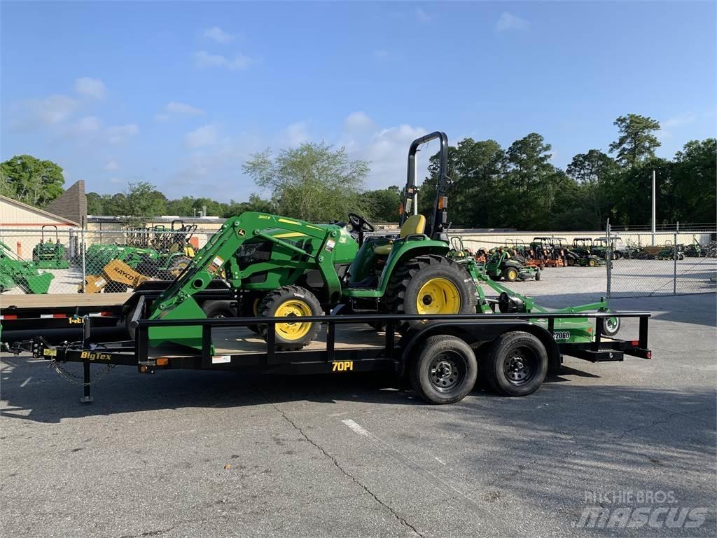 John Deere 3038E Kompaktní traktory