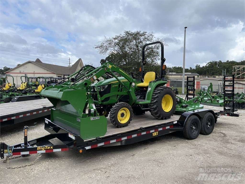 John Deere 3038E Kompaktní traktory