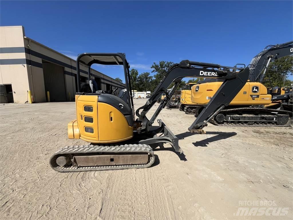 John Deere 35G Mini rýpadla < 7t