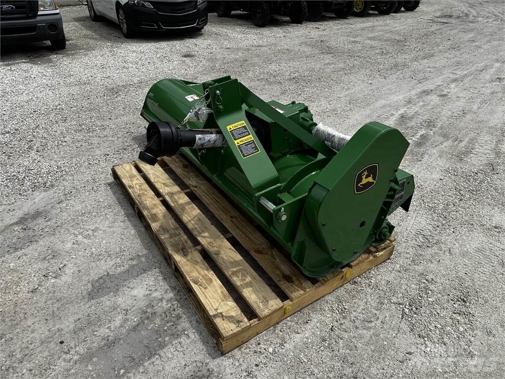 John Deere 390 Žací stroje