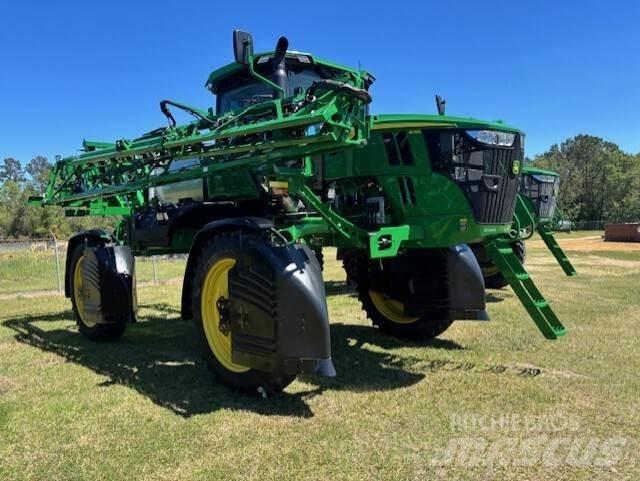 John Deere 408R Tažené postřikovače