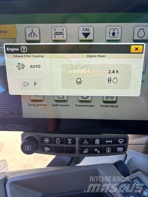 John Deere 408R Tažené postřikovače