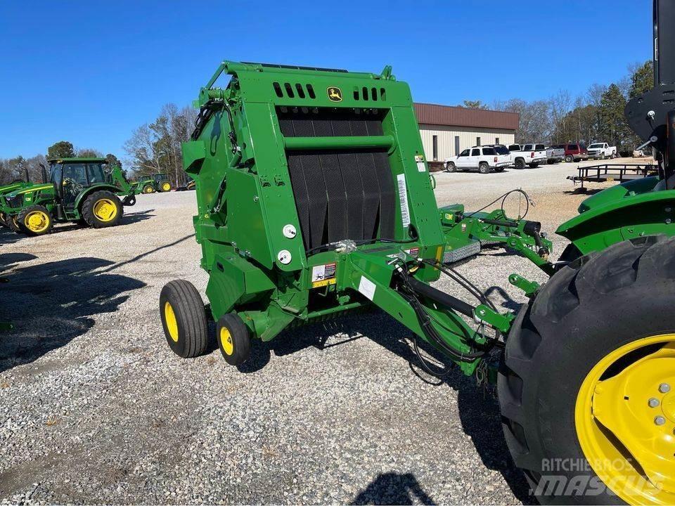 John Deere 450E Lis na válcové balíky