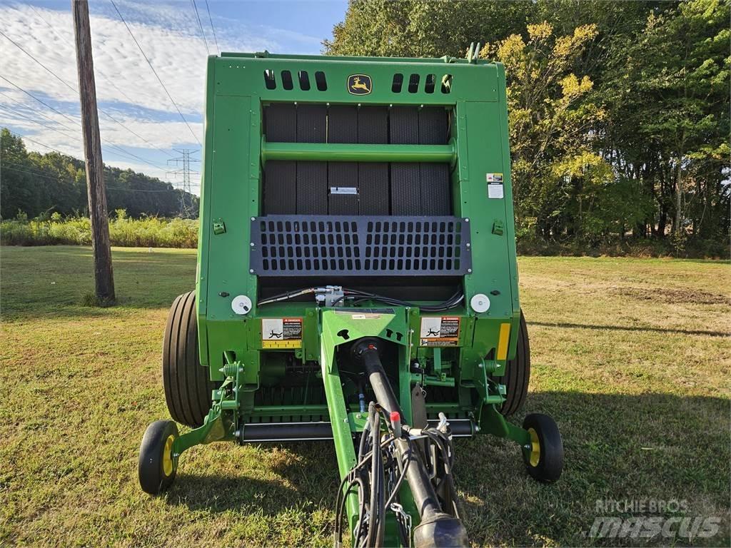 John Deere 451M Lis na válcové balíky