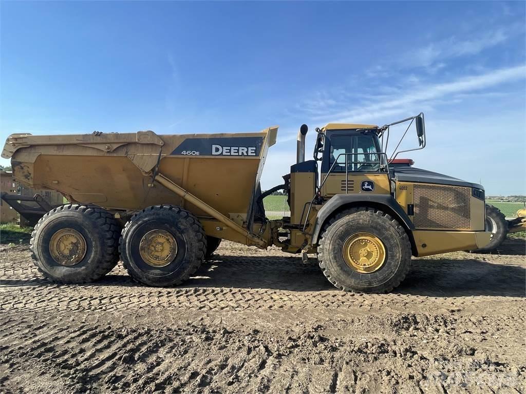 John Deere 460E Kloubové dempry
