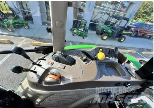 John Deere 5090M Traktory