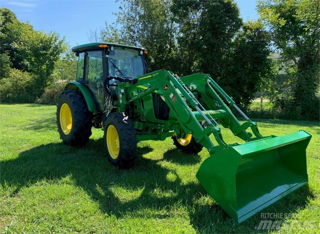 John Deere 5100E Traktory