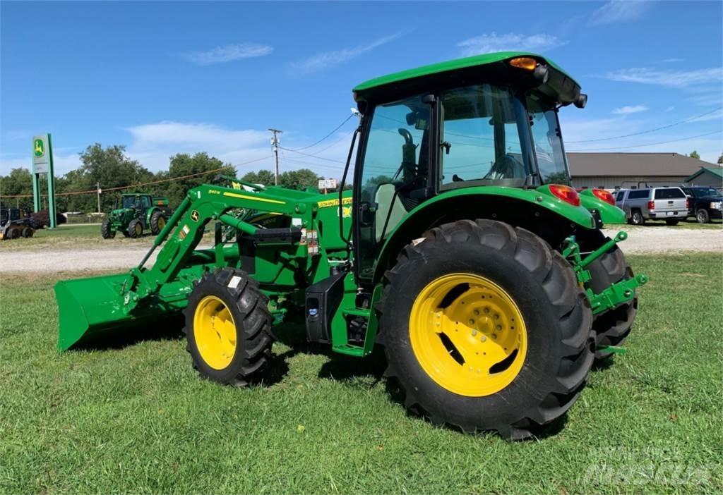 John Deere 5100E Traktory