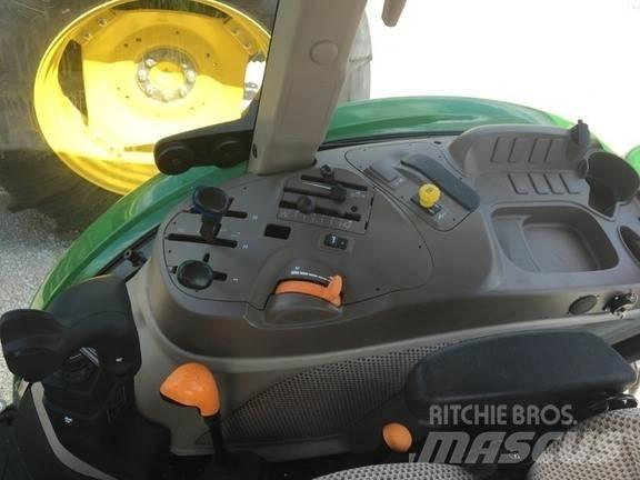 John Deere 5100E Traktory