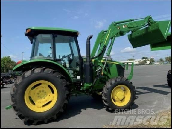 John Deere 5100E Traktory