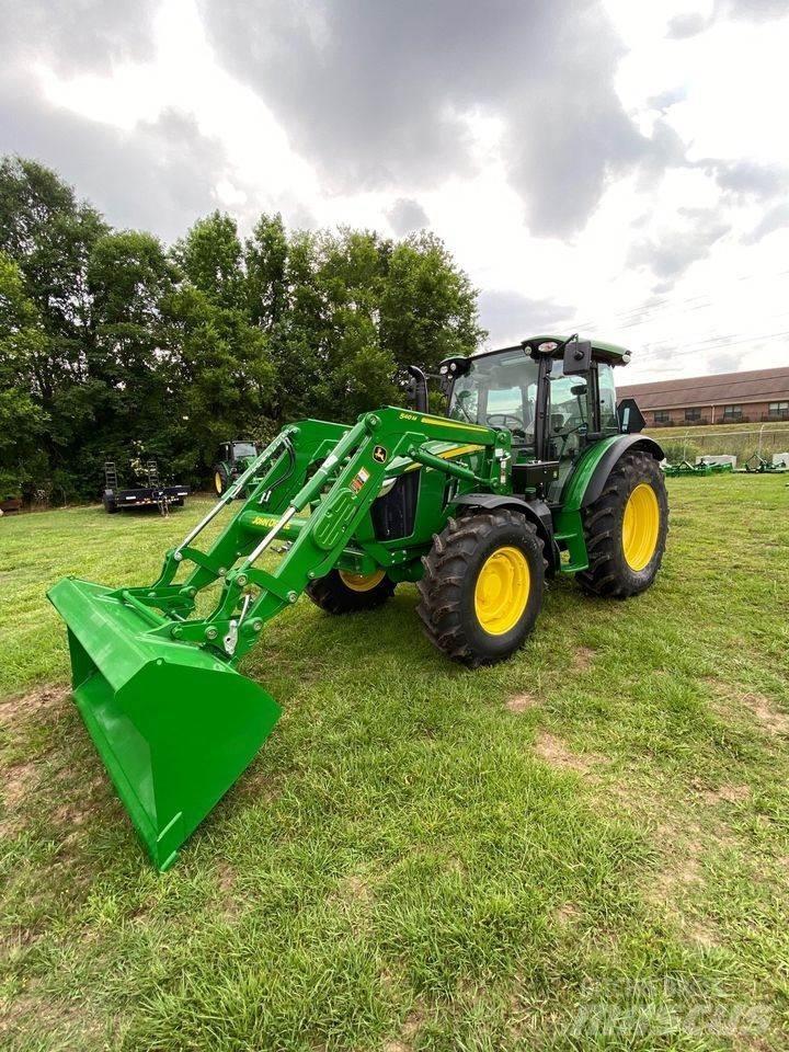 John Deere 5125M Traktory
