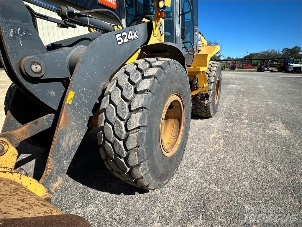 John Deere 524K Kolové nakladače