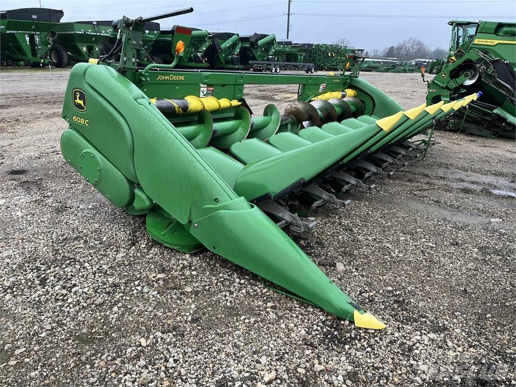 John Deere 608C Příslušenství a náhradní díly ke kombajnům