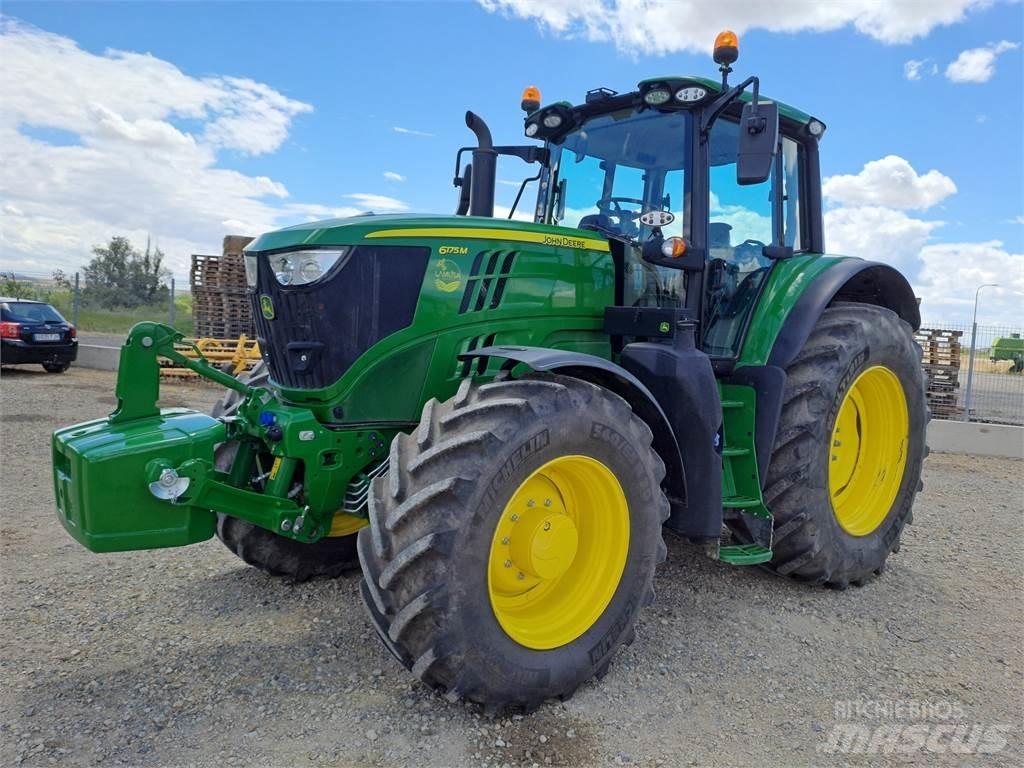 John Deere 6175M Traktory