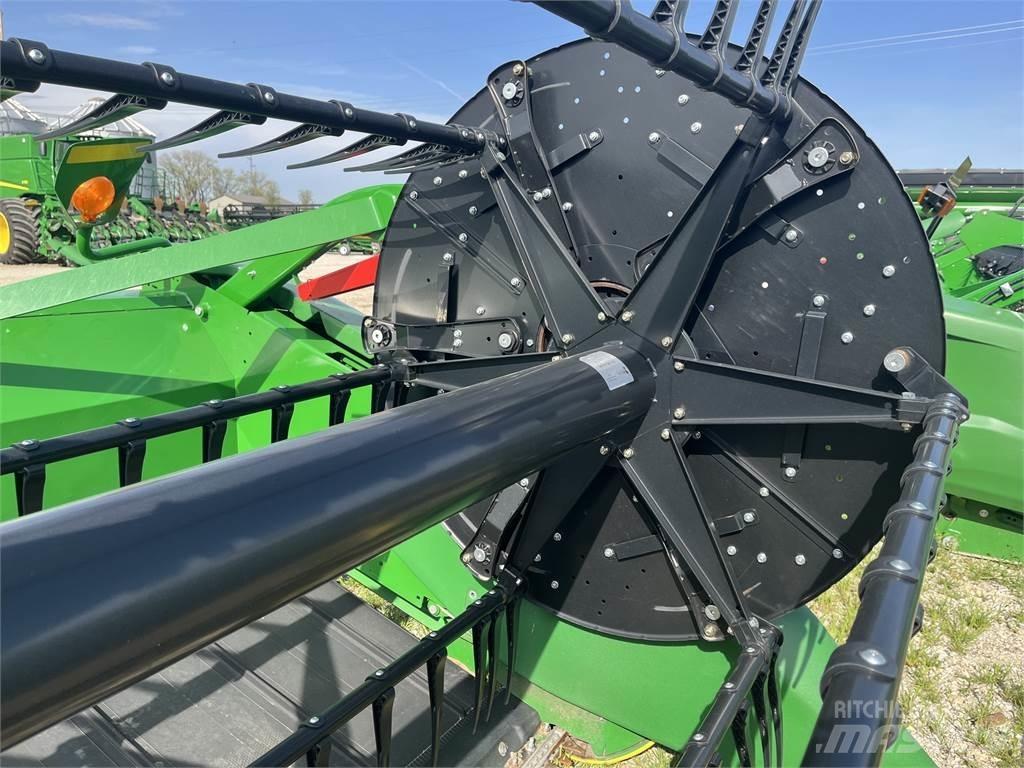 John Deere 740FD Příslušenství a náhradní díly ke kombajnům