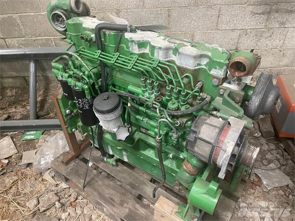 John Deere 8.1L Motory