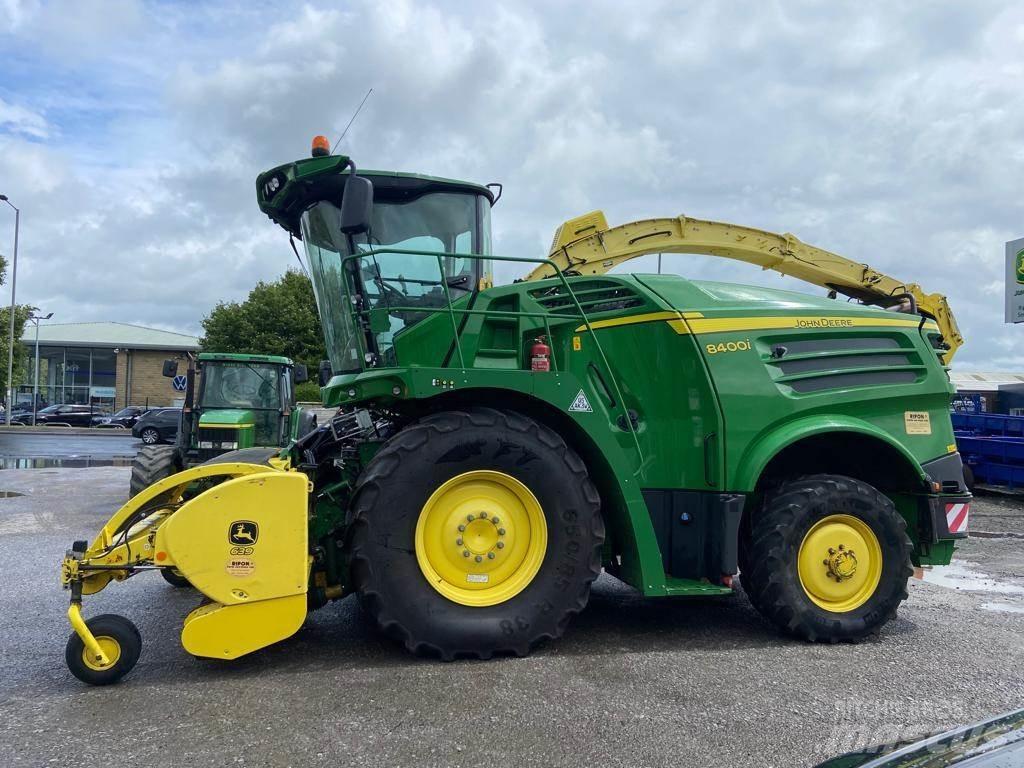 John Deere 8400i Sklízecí řezačka