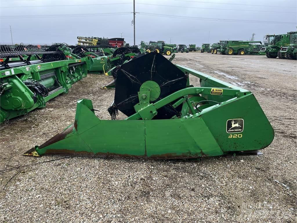 John Deere 920F Příslušenství a náhradní díly ke kombajnům