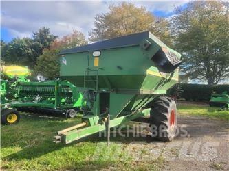 John Deere 9500 Obilné návěsy
