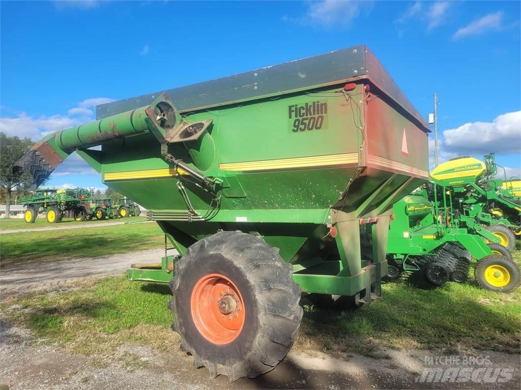 John Deere 9500 Obilné návěsy