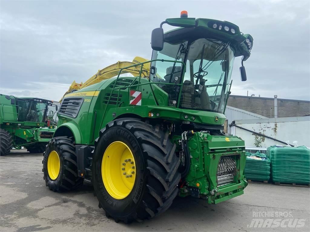 John Deere 9700 Sklízecí řezačka