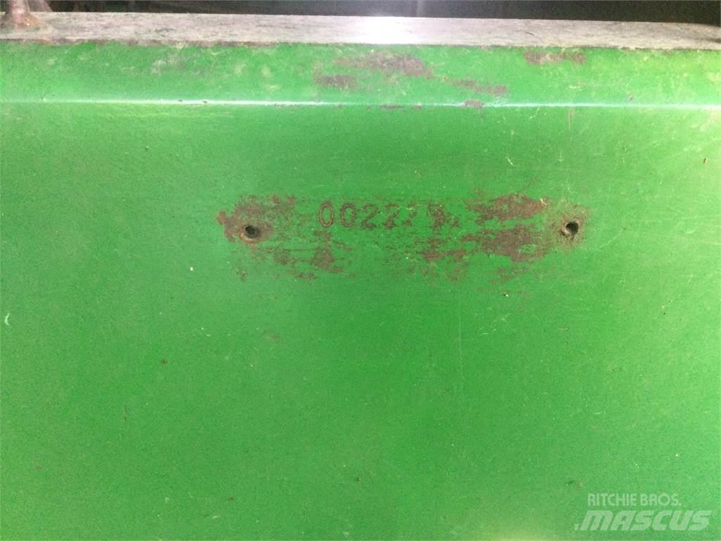 John Deere 9976 Další vyorávače, příslušenství