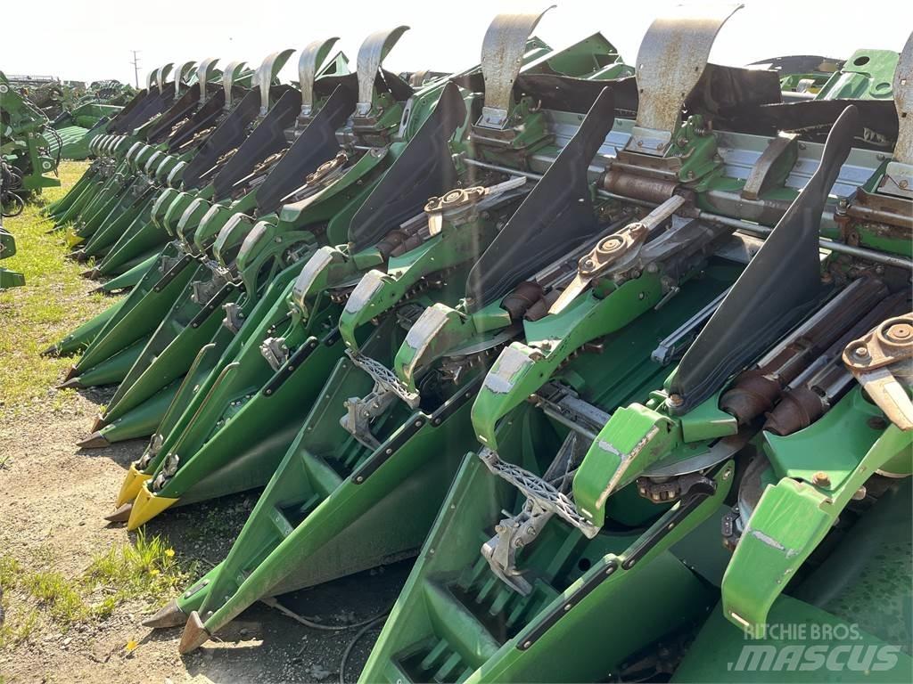 John Deere C12F Příslušenství a náhradní díly ke kombajnům