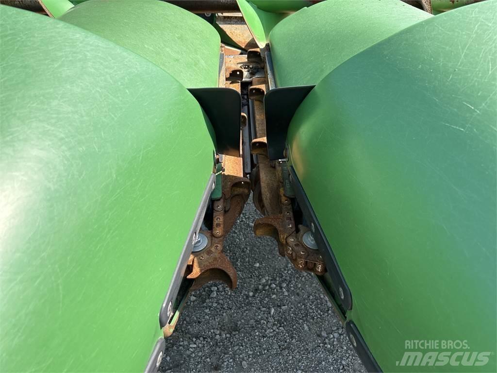 John Deere C12F Příslušenství a náhradní díly ke kombajnům