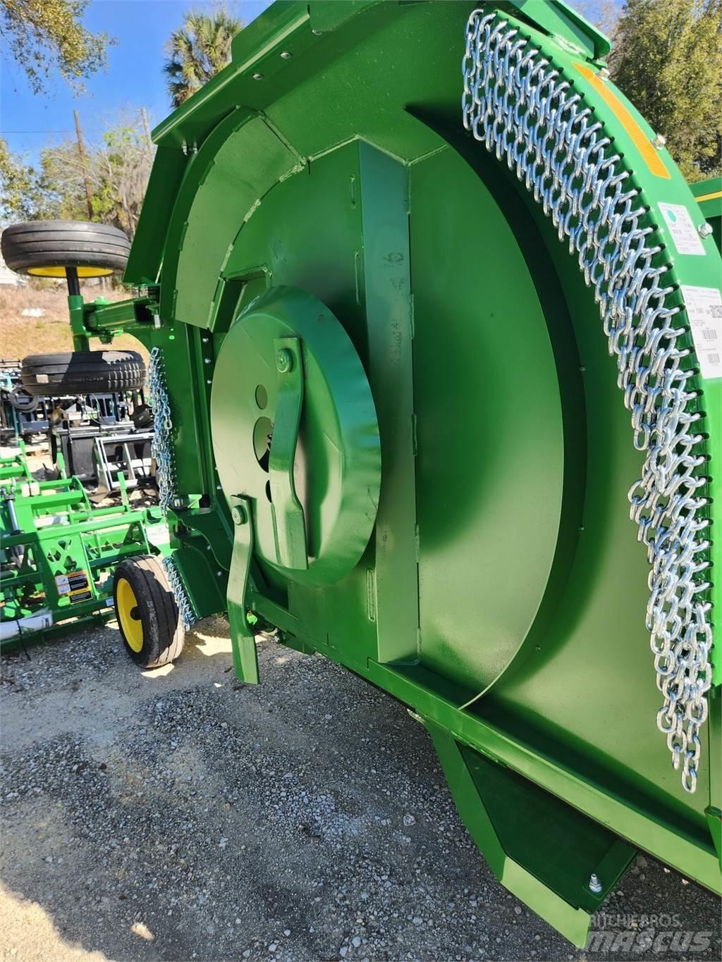 John Deere FC15M Drtiče a řezače balíků