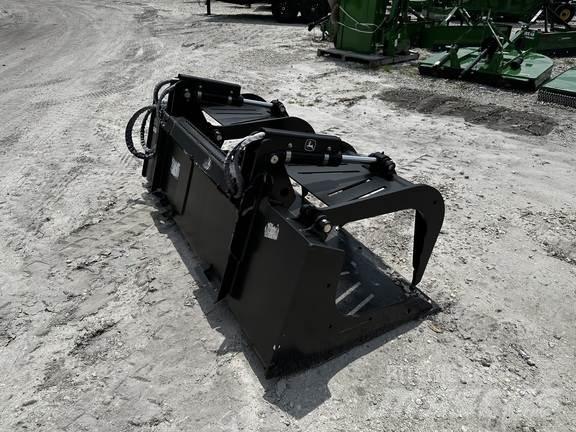 John Deere GS78B Klešťové drapáky