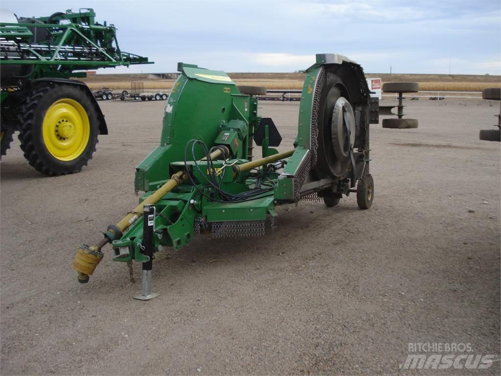 John Deere R15 Drtiče a řezače balíků