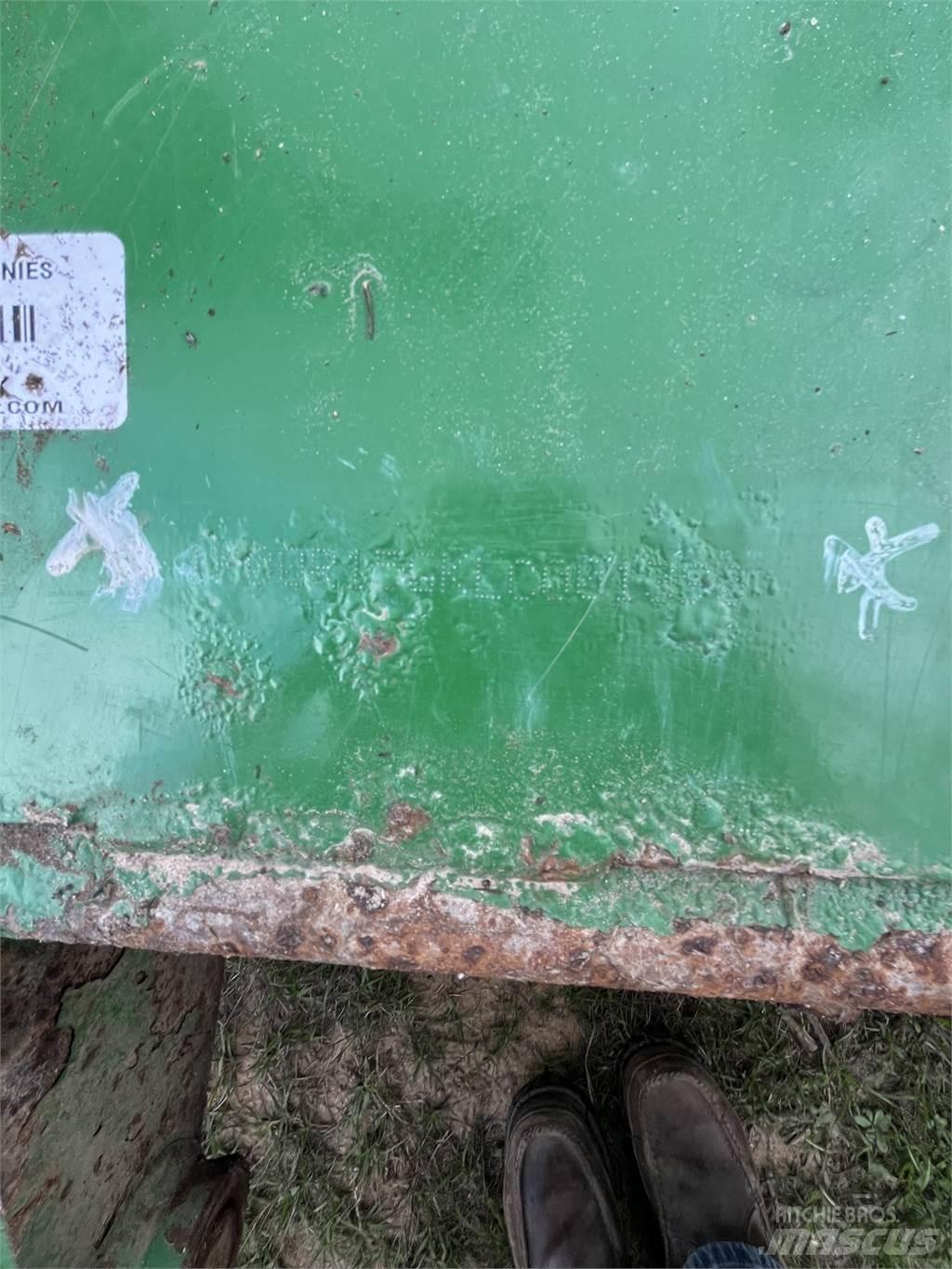 John Deere R15 Drtiče a řezače balíků