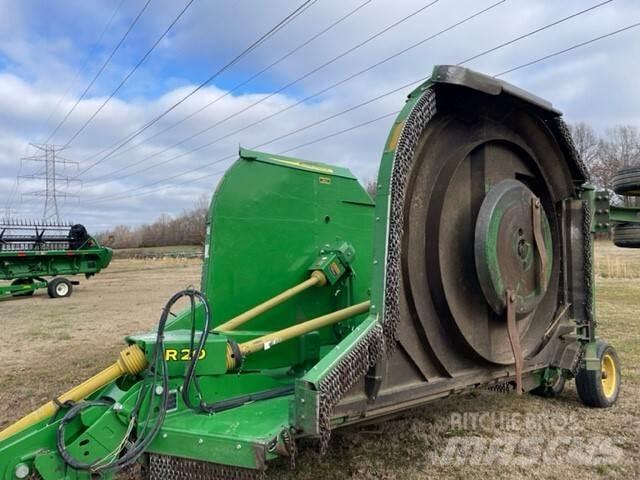 John Deere R20 Drtiče a řezače balíků