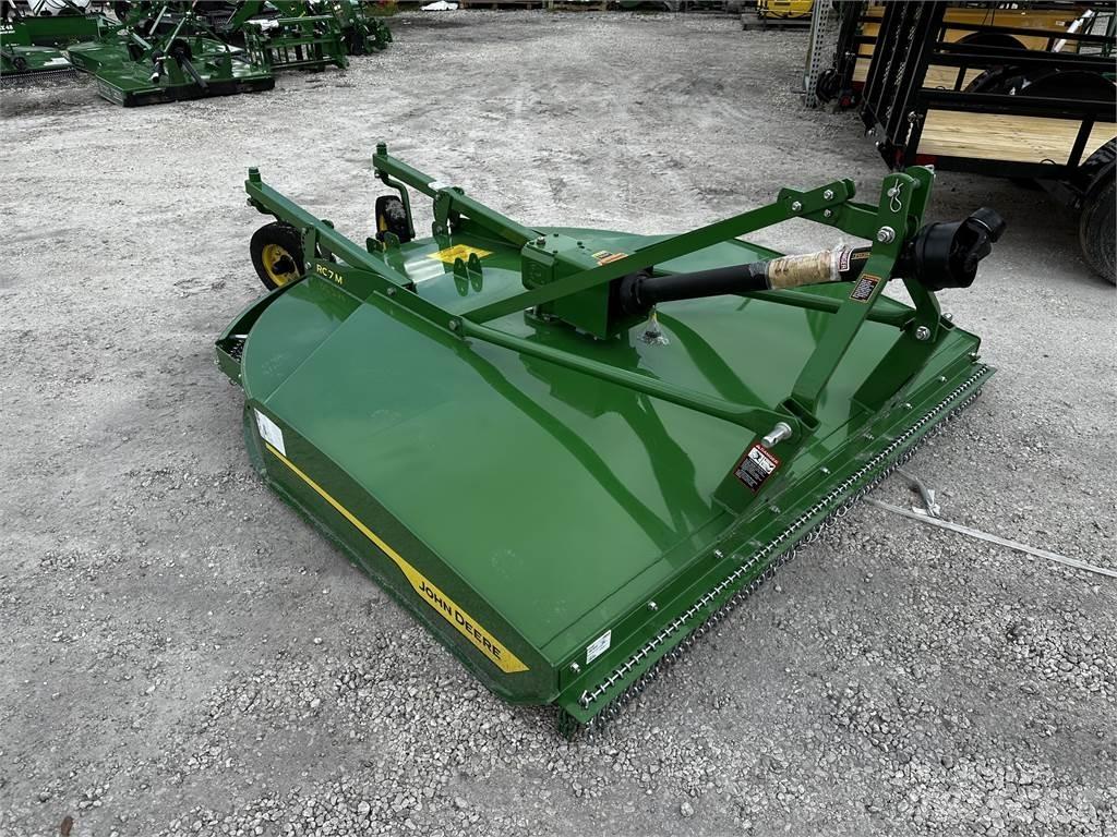 John Deere RC7M Drtiče a řezače balíků
