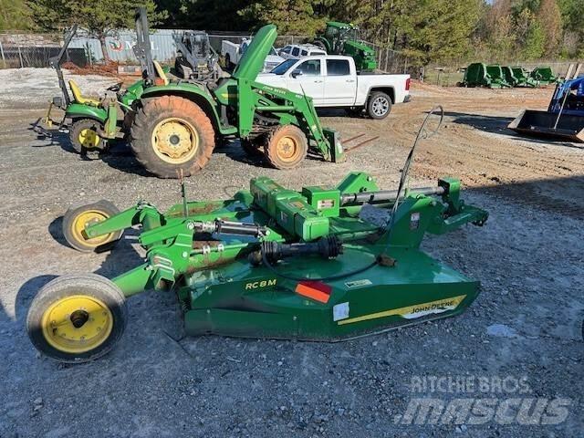 John Deere RC8M Drtiče a řezače balíků