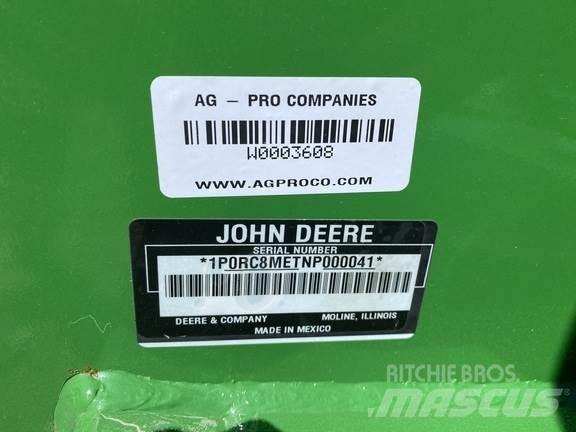 John Deere RC8M Drtiče a řezače balíků