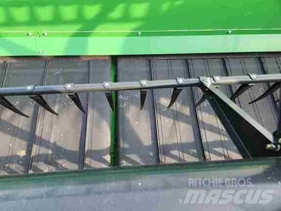 John Deere RD45F Příslušenství a náhradní díly ke kombajnům