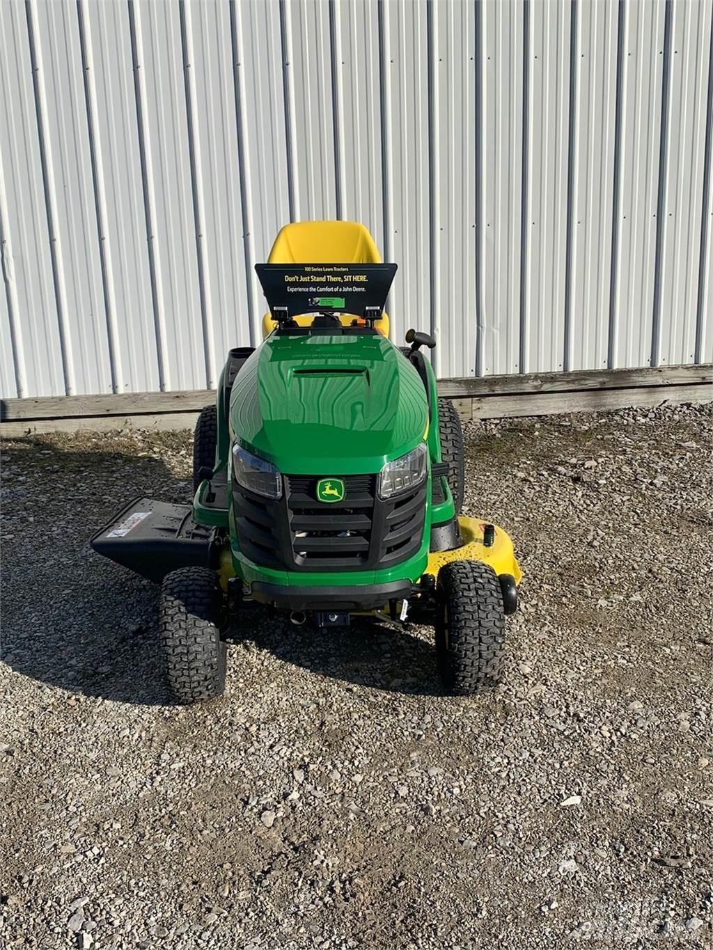 John Deere S120 Samojízdné sekačky