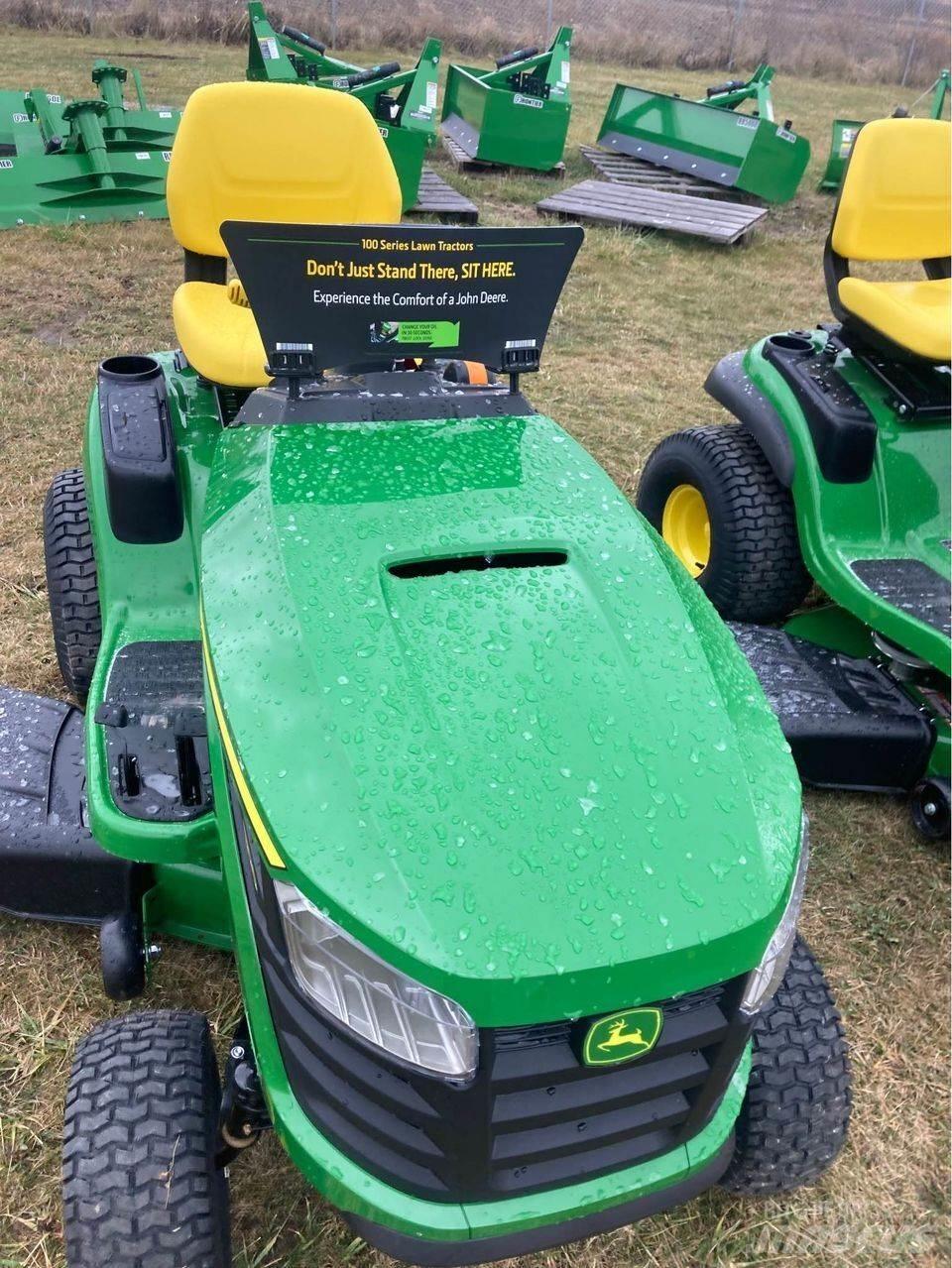 John Deere s120 Samojízdné sekačky