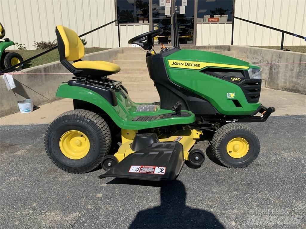 John Deere S140 Samojízdné sekačky