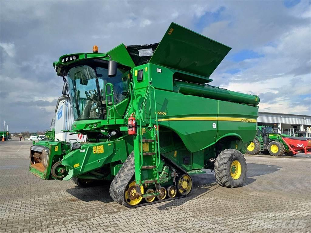 John Deere S680 Sklízecí mlátičky
